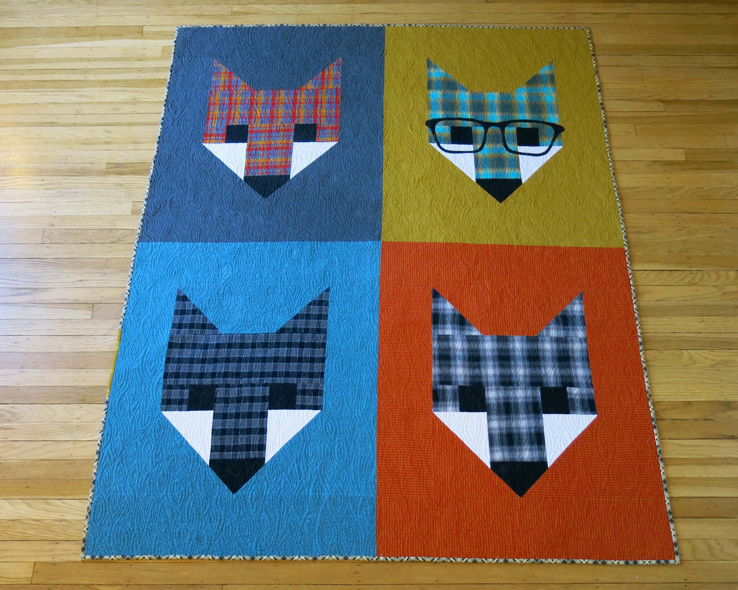 FANCY FOX II - PDF quilt and pillow pattern