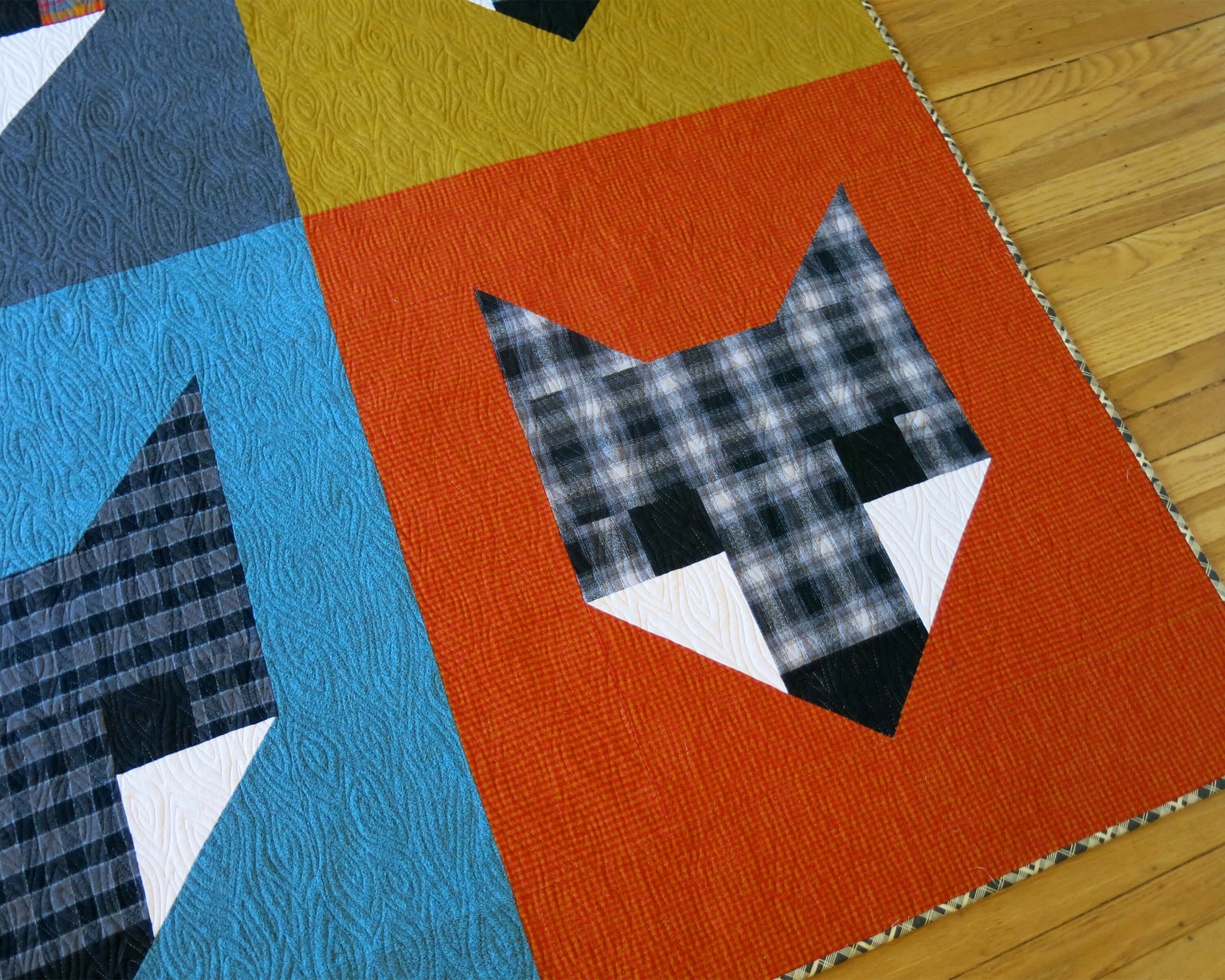 Fancy Fox II | Quilt Pattern | Information | Elizabeth Hartman
