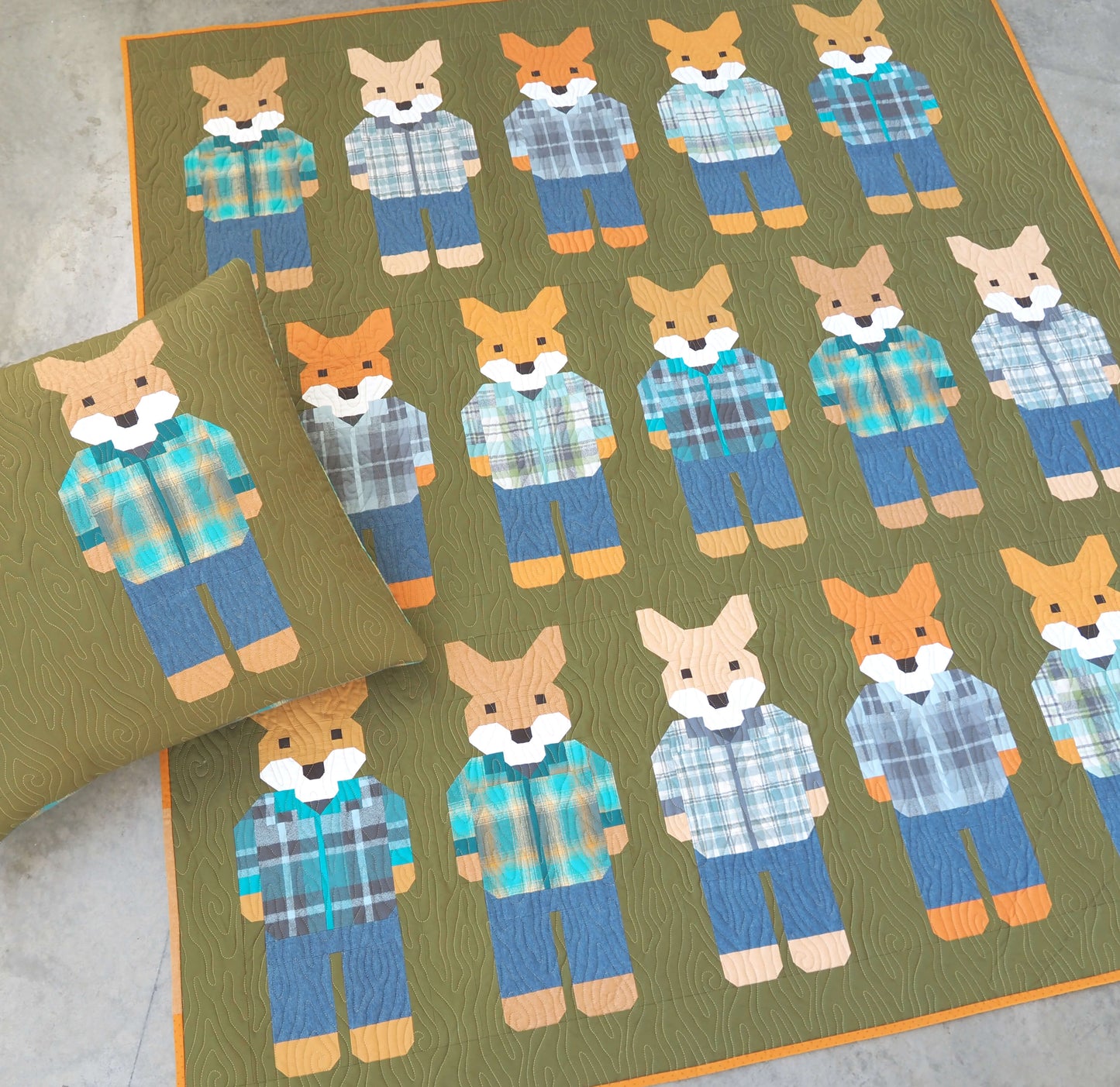 FOXES IN FLANNELS - pdf quilt and pillow pattern