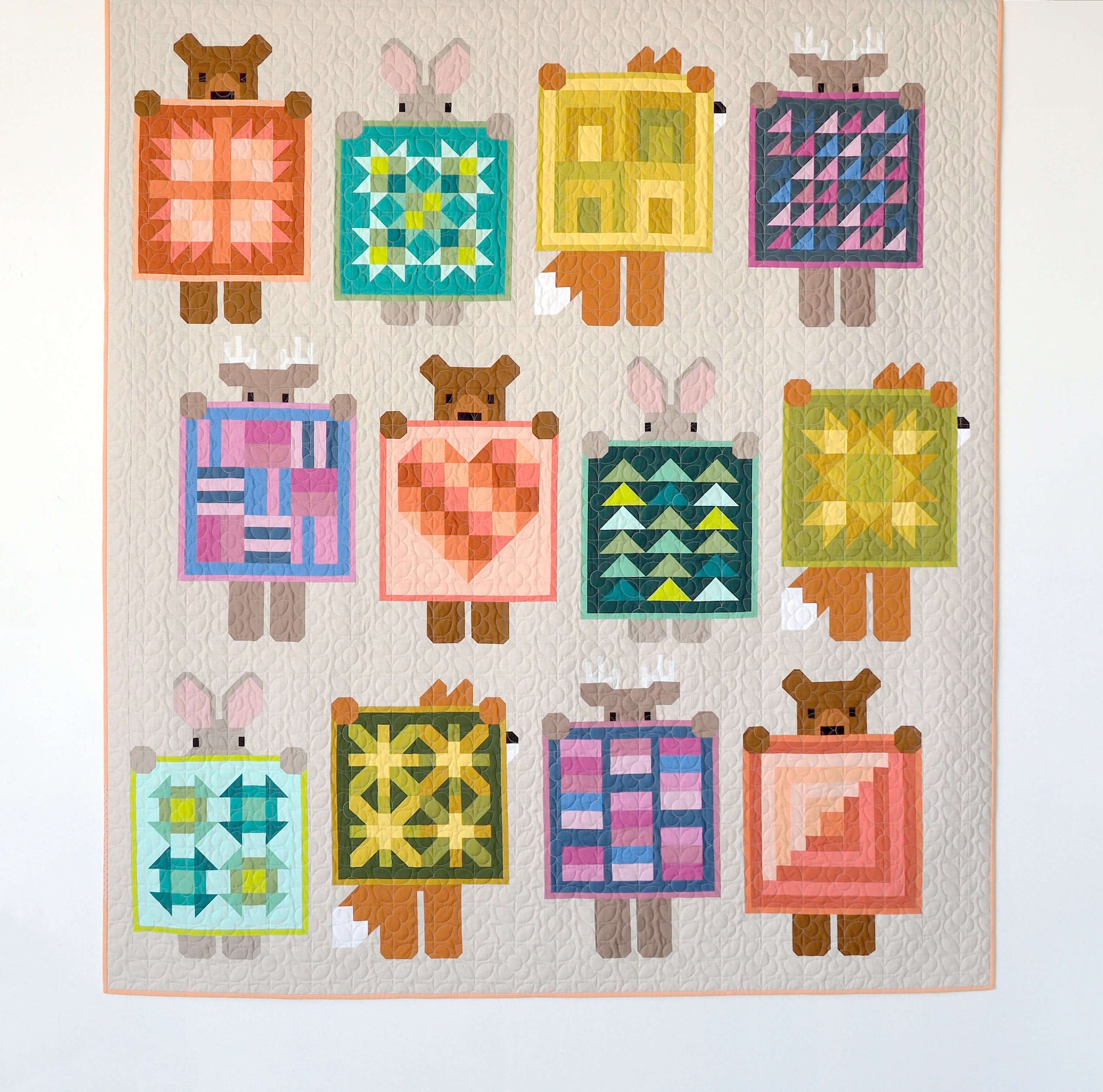 SHOW AND TELL pdf quilt pattern - Main Image