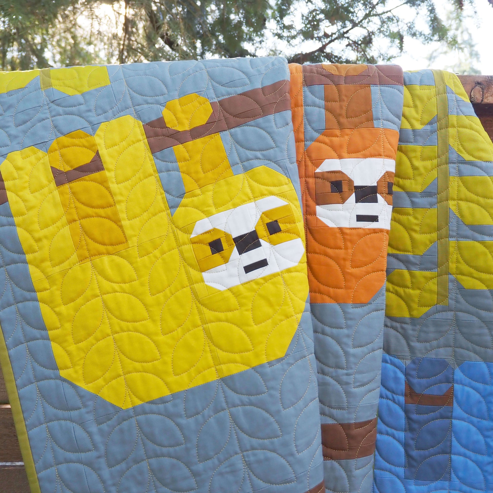 SNUGGLY SLOTHS pdf quilt and pillow pattern - Main Image