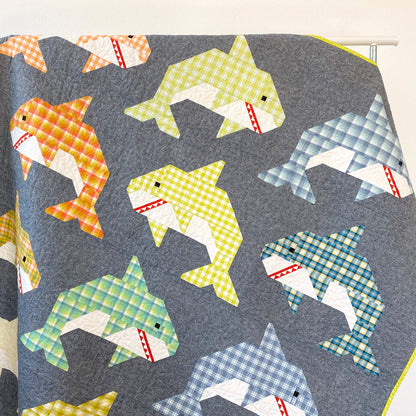 SOCIAL SHARKS - PDF quilt and pillow pattern